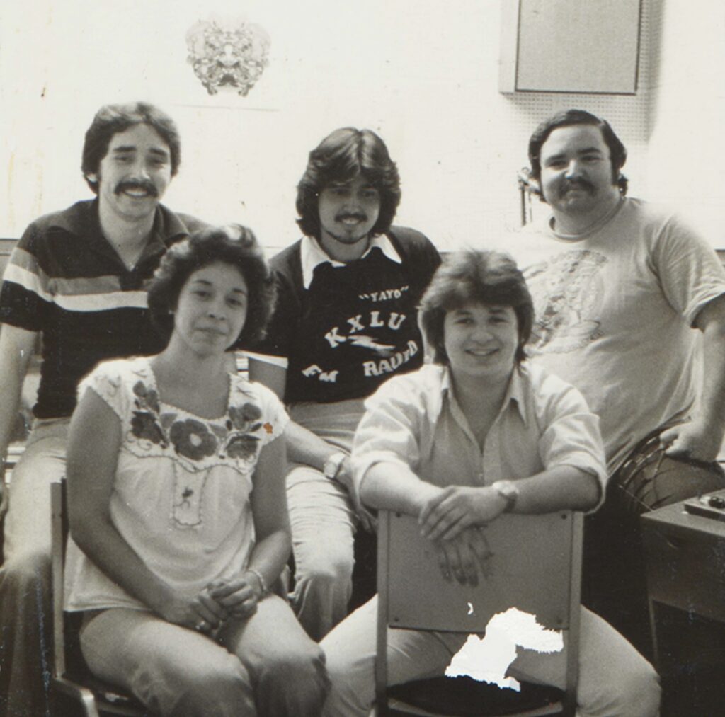 KXLU Alma del Barrio, Summer 1977 with Héctor Reséndez, Eddie Lopez, Raul Villa, Diana Fuentes, and Steve Lopez.